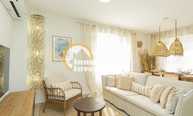 Resale - Apartment - La Mata