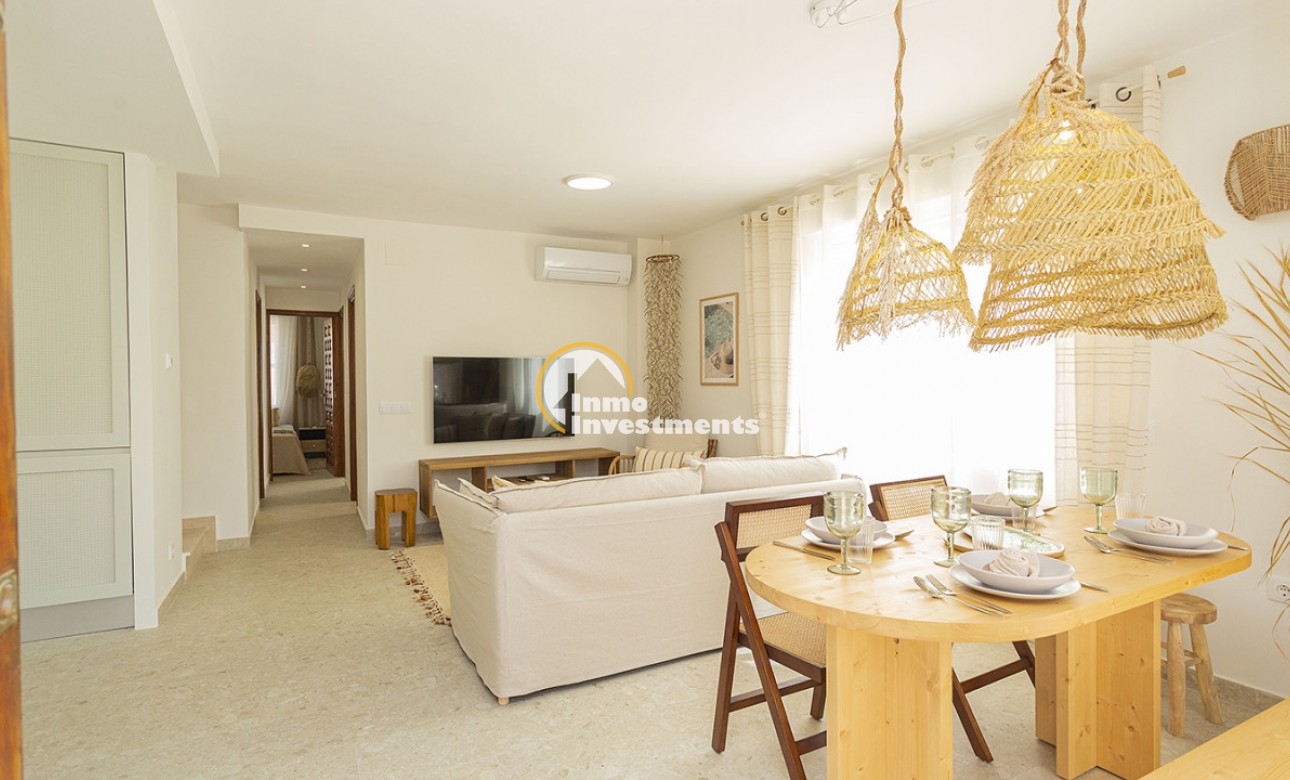 Resale - Apartment - La Mata