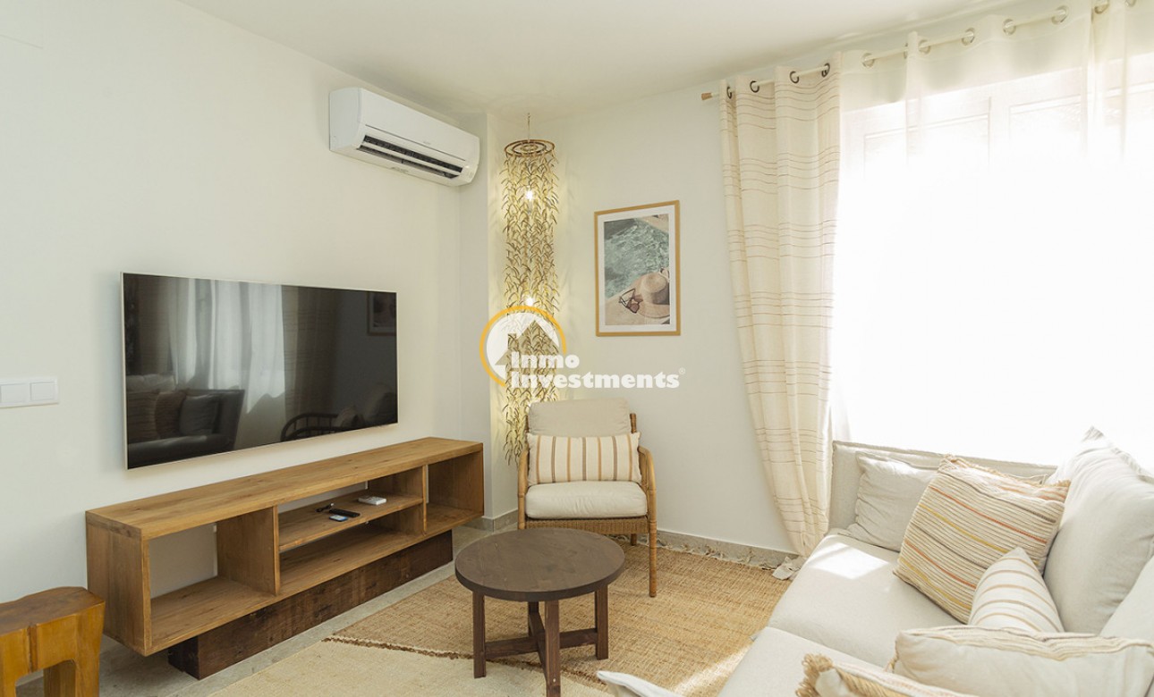 Resale - Apartment - La Mata