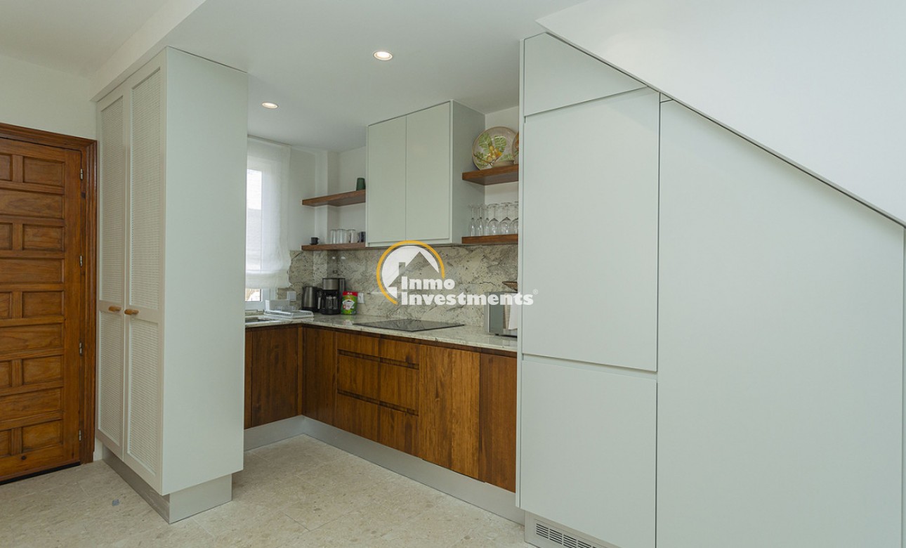 Resale - Apartment - La Mata