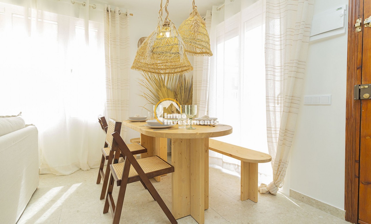 Resale - Apartment - La Mata