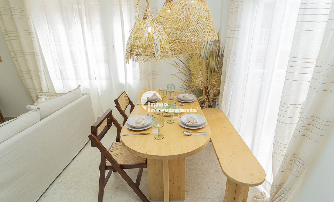 Resale - Apartment - La Mata