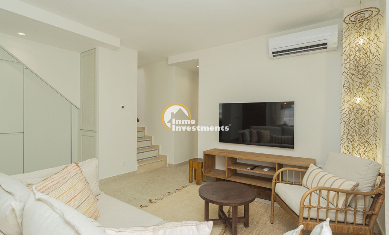 Resale - Apartment - La Mata