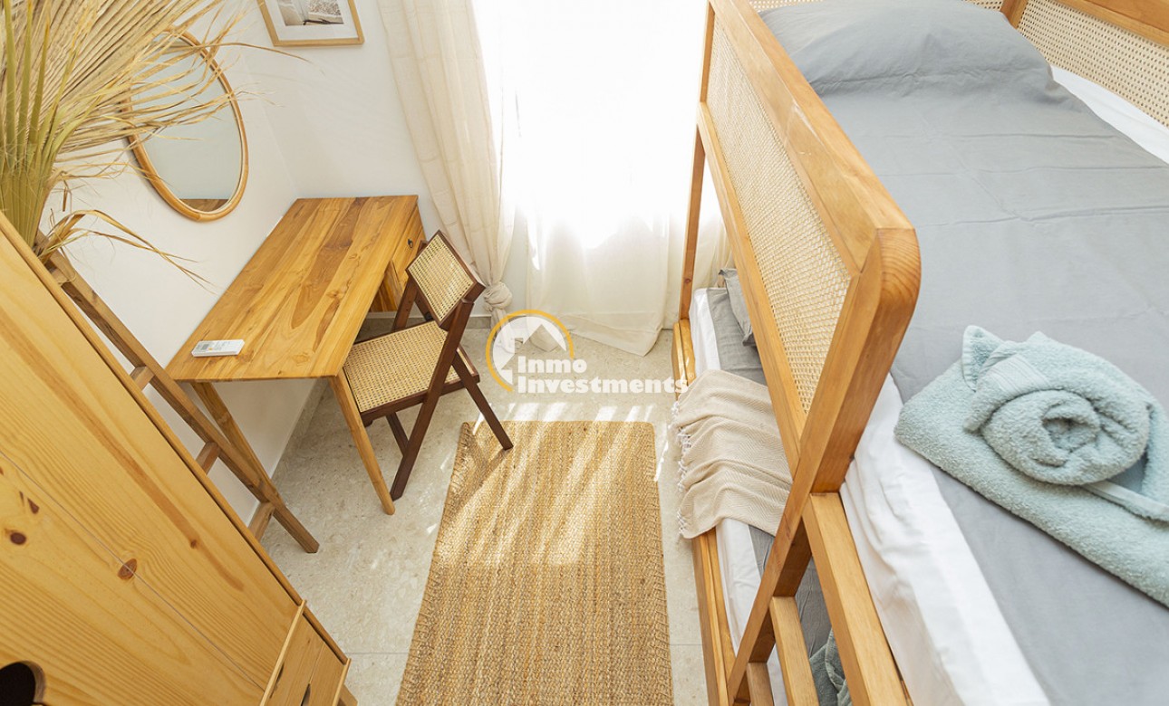 Resale - Apartment - La Mata