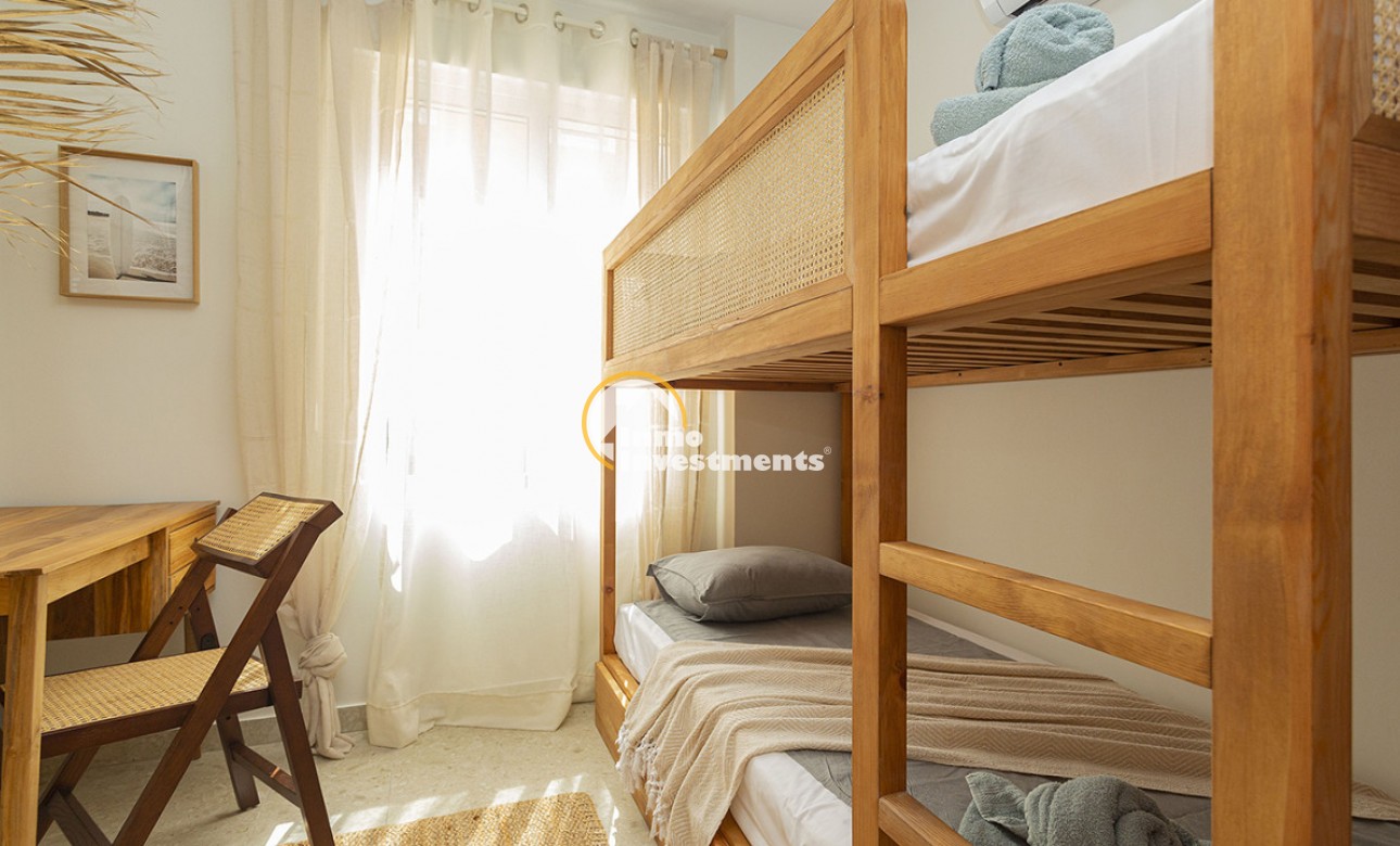 Resale - Apartment - La Mata