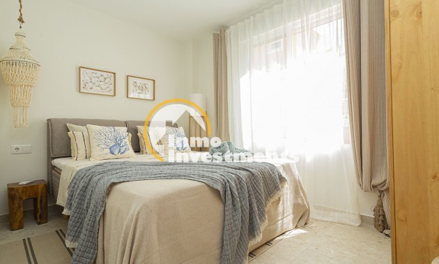 Resale - Apartment - La Mata