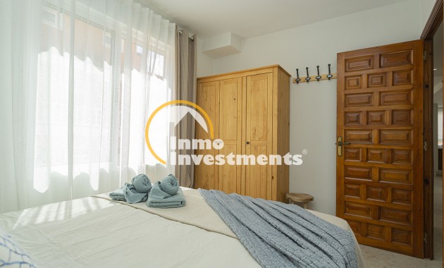 Resale - Apartment - La Mata