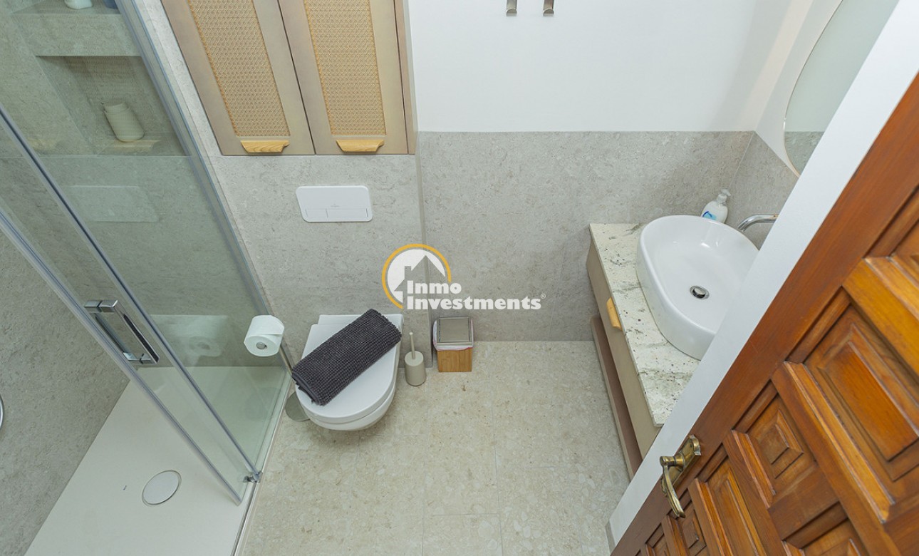 Resale - Apartment - La Mata