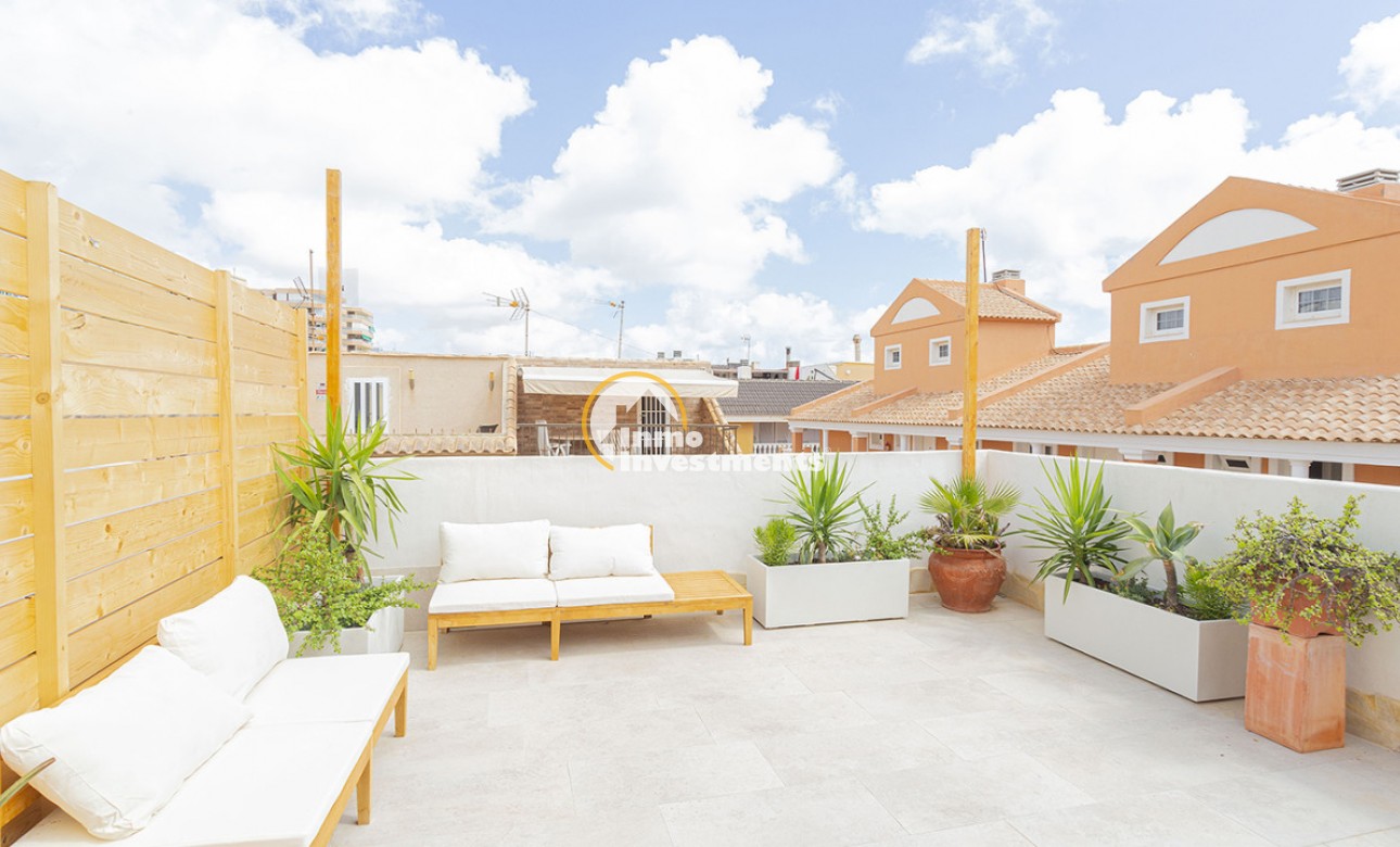 Resale - Apartment - La Mata