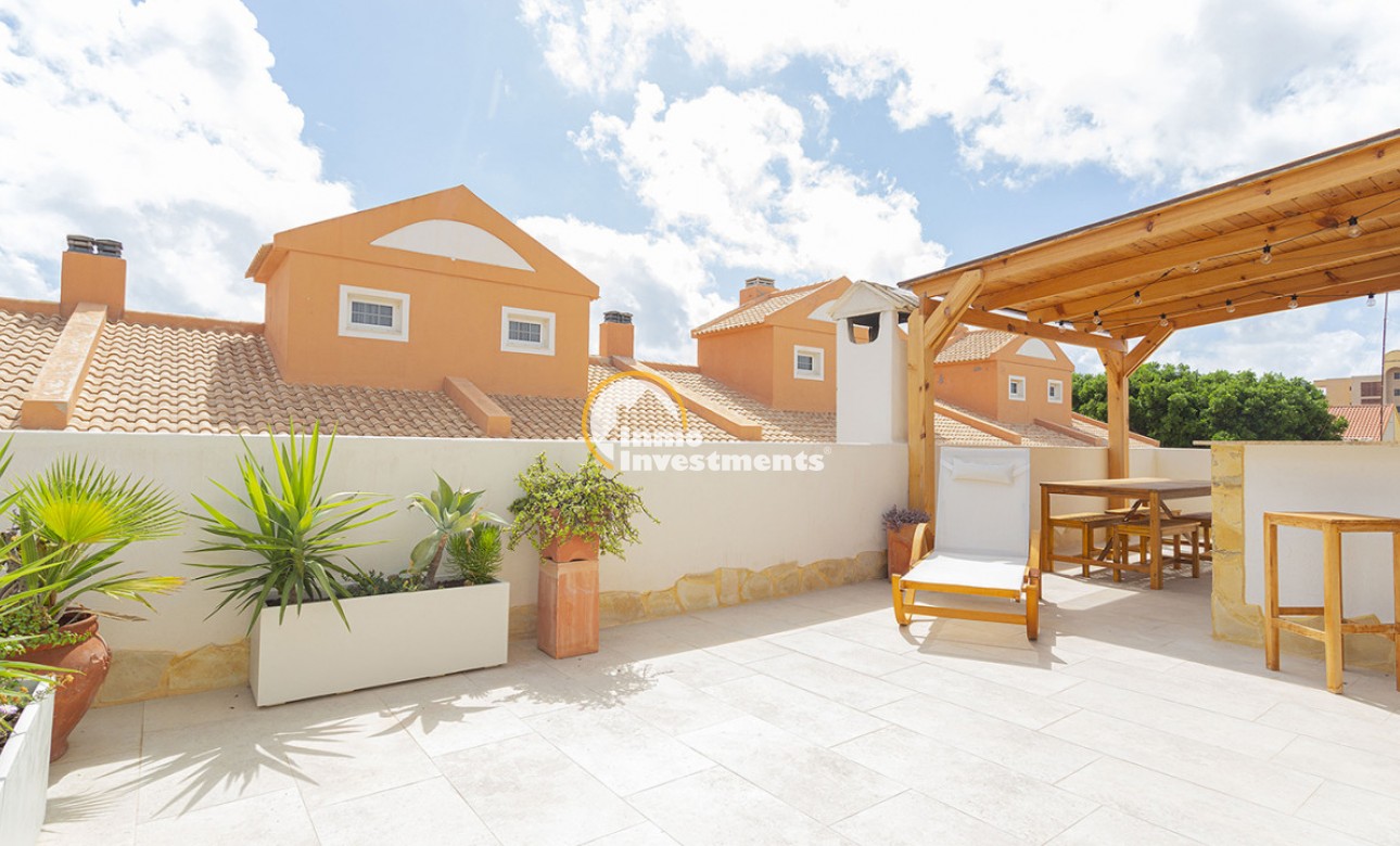 Resale - Apartment - La Mata