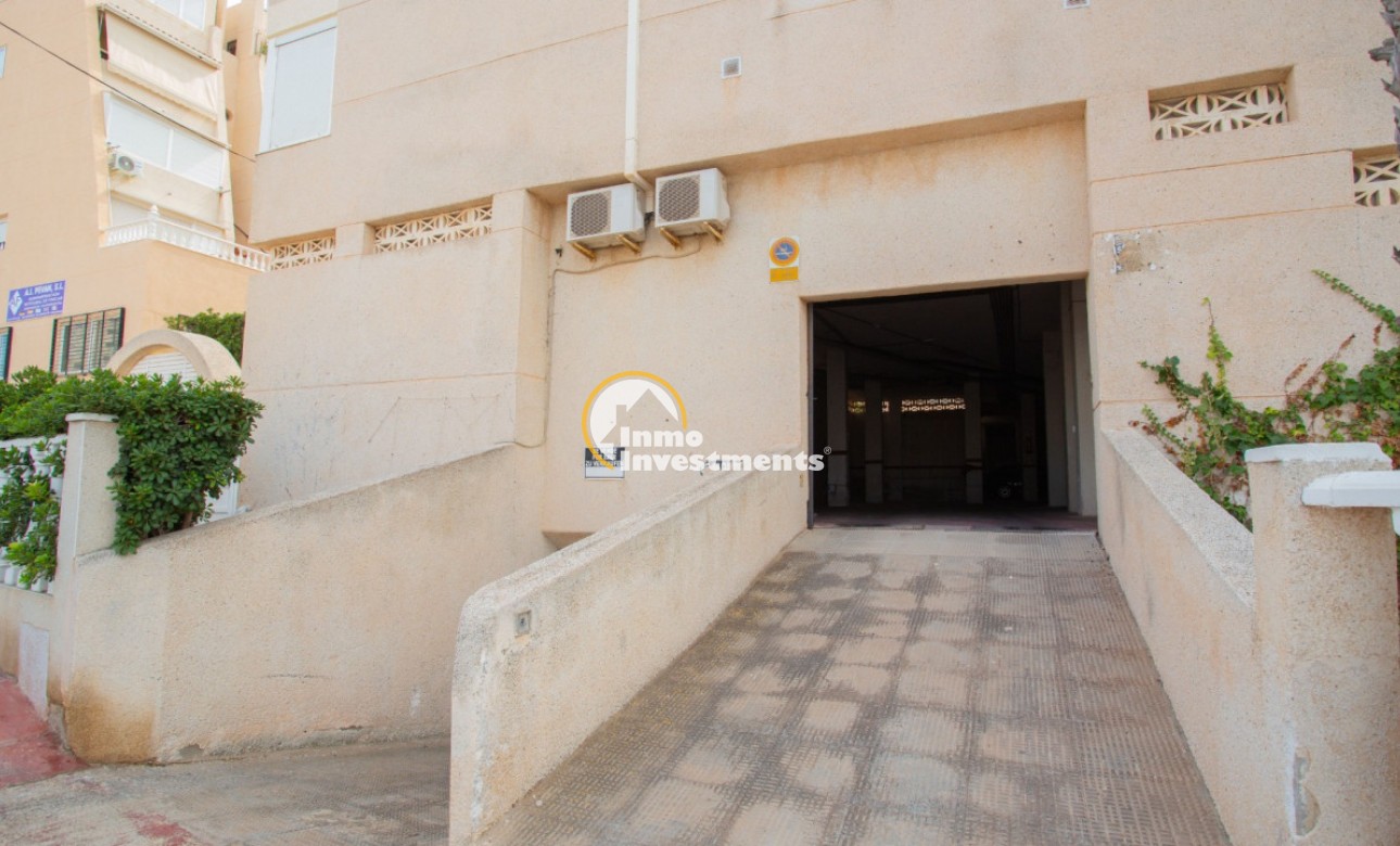 Till salu - Garage - Torrevieja - Torrelamata