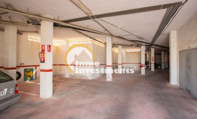 Till salu - Garage - Torrevieja - Torrelamata