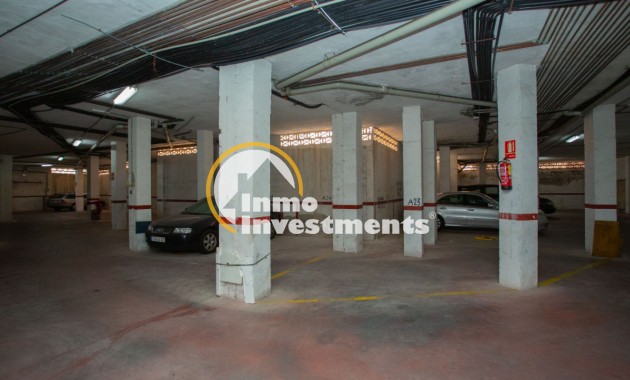 Till salu - Garage - Torrevieja - Torrelamata