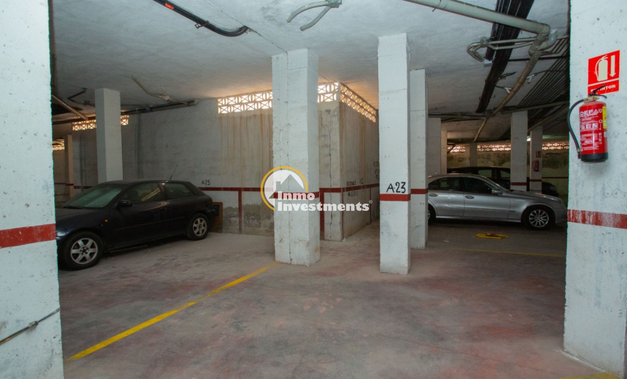 Till salu - Garage - Torrevieja - Torrelamata