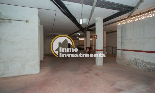 Till salu - Garage - Torrevieja - Torrelamata