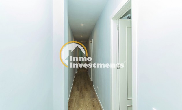 Gebrauchtimmobilien - Apartment - La Mata - La Mata Center