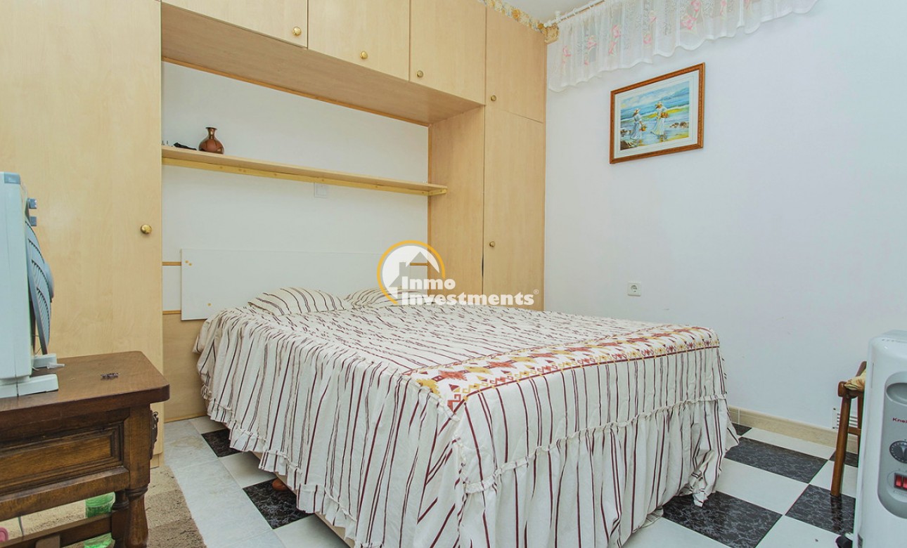 Resale - Apartment - La Mata