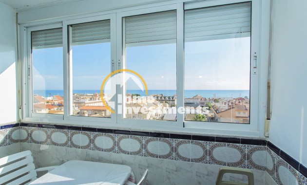 Resale - Apartment - La Mata