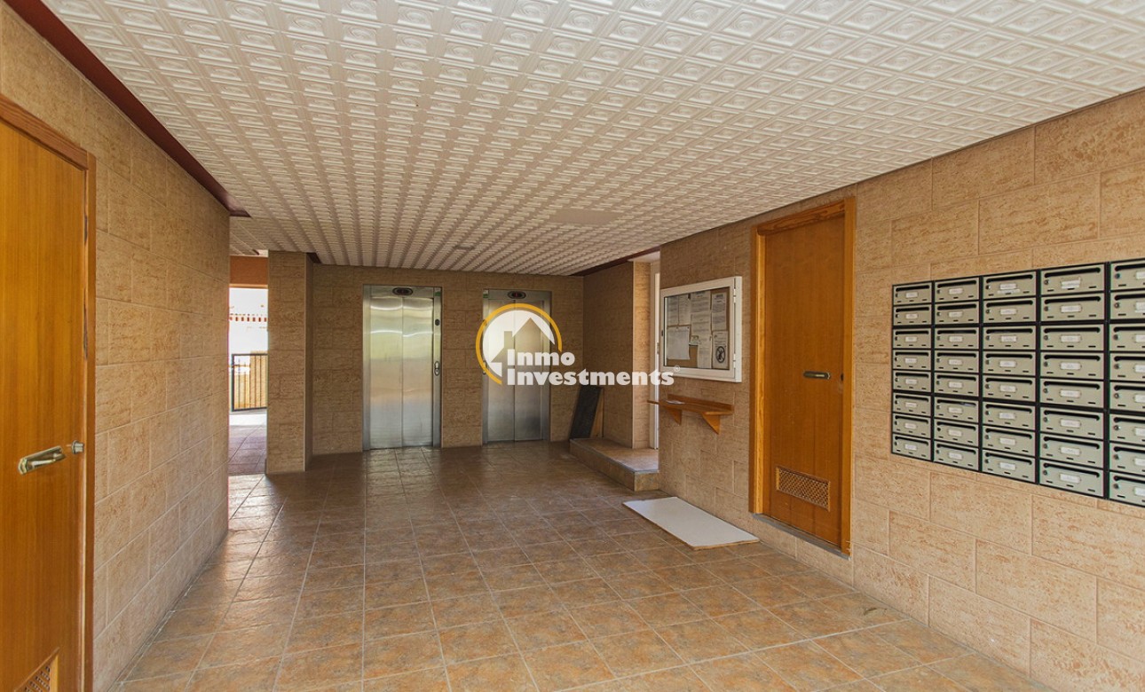 Resale - Apartment - La Mata