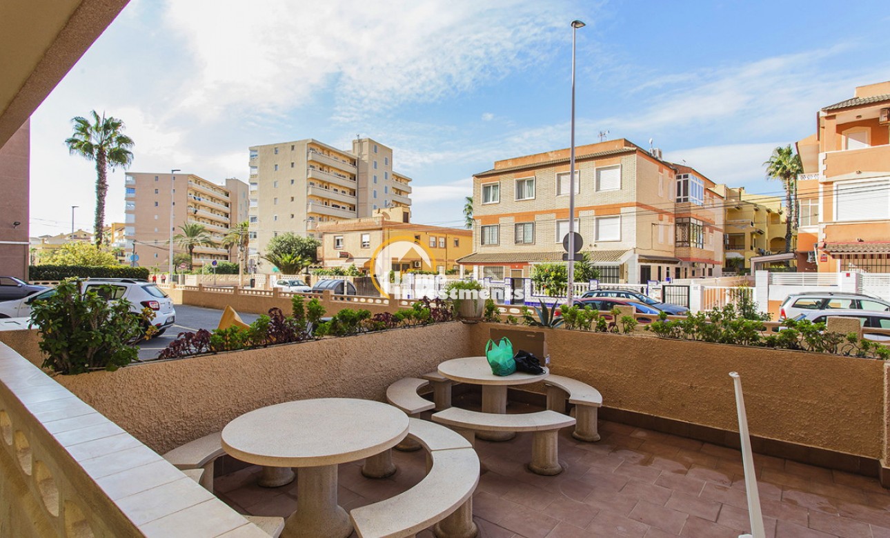 Resale - Apartment - La Mata