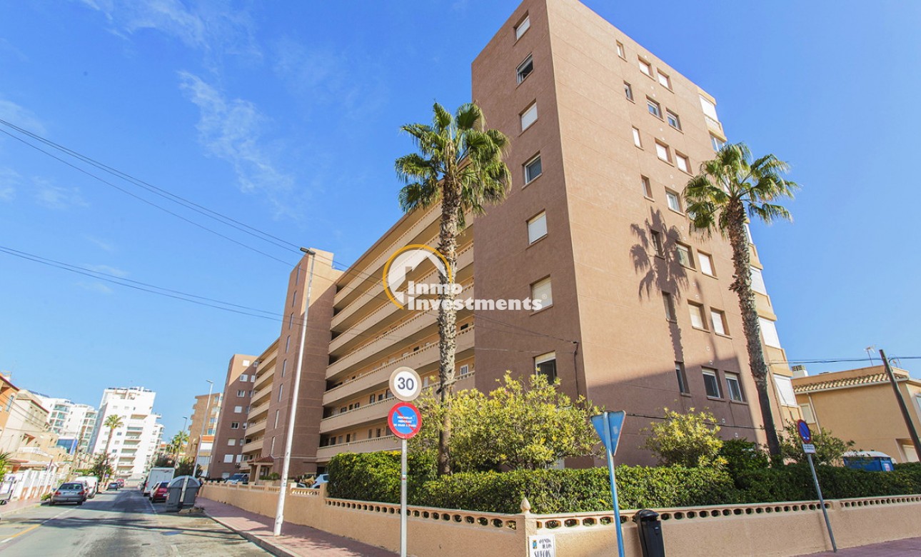 Resale - Apartment - La Mata