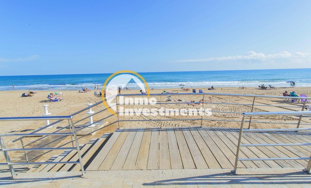 Resale - Apartment - La Mata