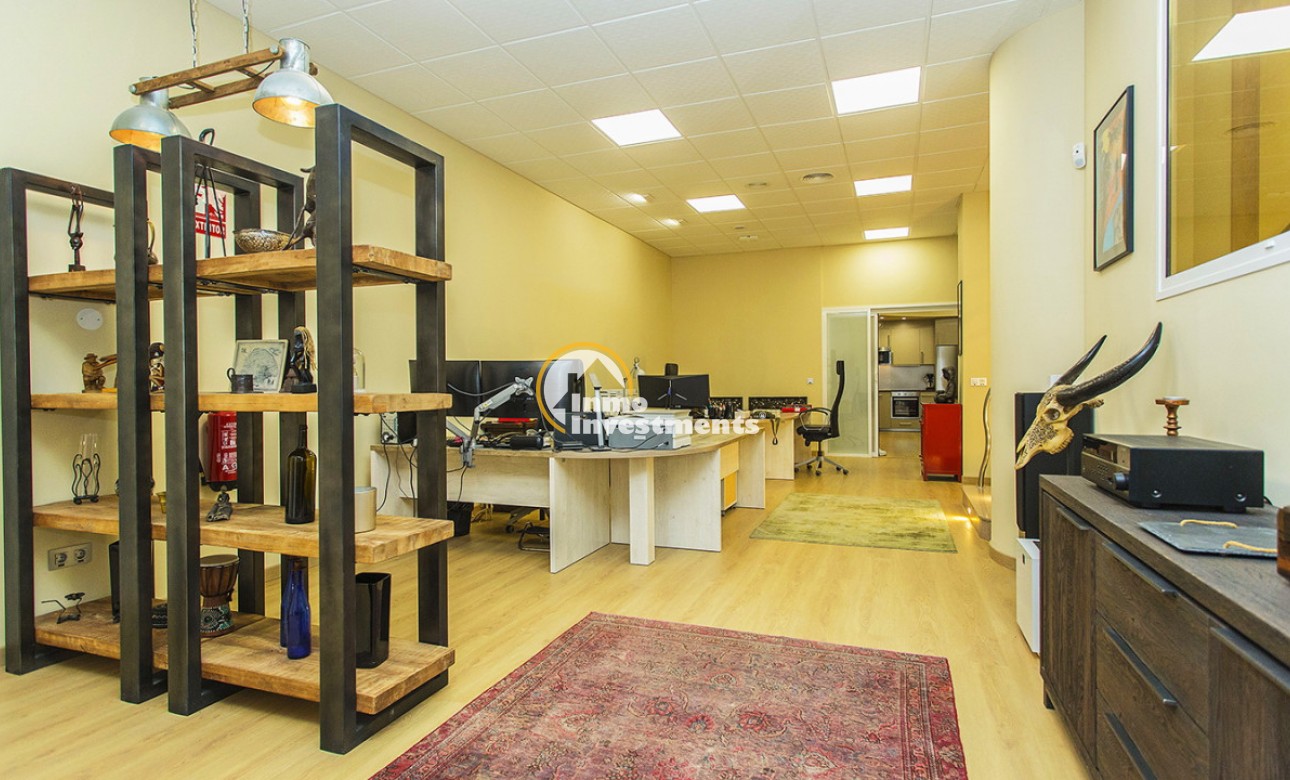Resale - Commercial - Torrevieja - Habaneras