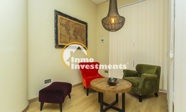 Resale - Commercial - Torrevieja - Habaneras