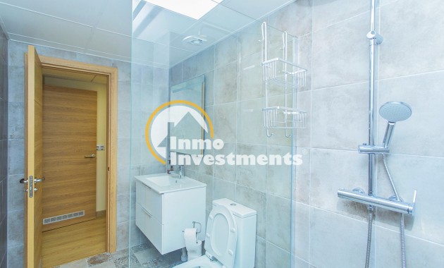 Resale - Commercial - Torrevieja - Habaneras