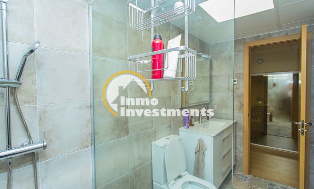 Resale - Commercial - Torrevieja - Habaneras