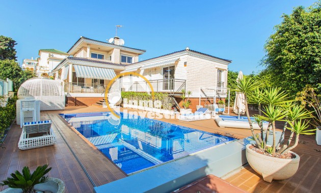 Resale - Villa - Torrevieja - Torrelamata