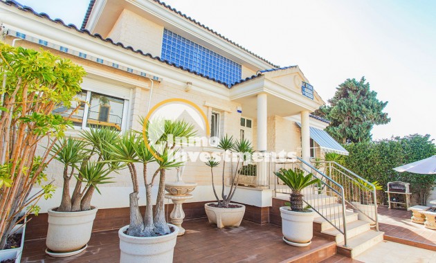 Resale - Villa - Torrevieja - Torrelamata