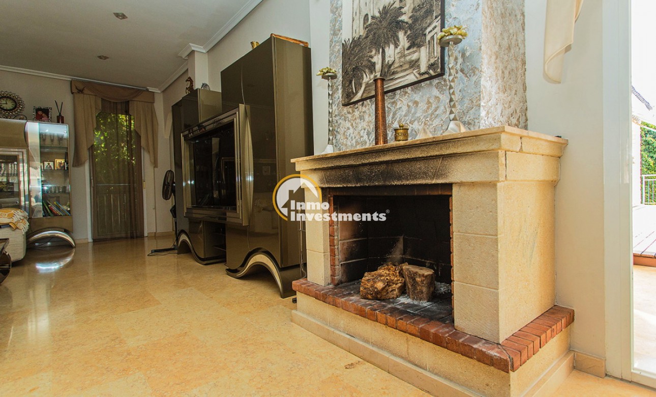 Resale - Villa - Torrevieja - Torrelamata