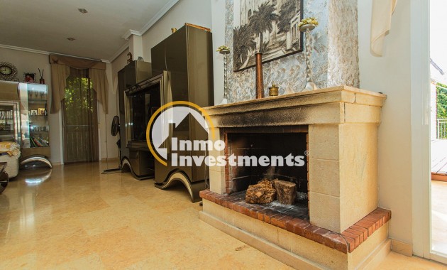 Resale - Villa - Torrevieja - Torrelamata