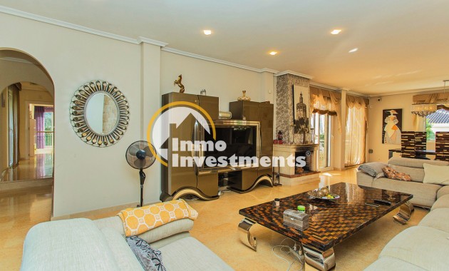 Resale - Villa - Torrevieja - Torrelamata