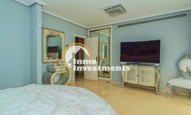 Resale - Villa - Torrevieja - Torrelamata