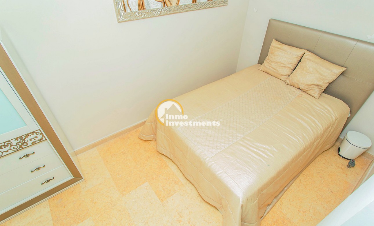 Resale - Villa - Torrevieja - Torrelamata