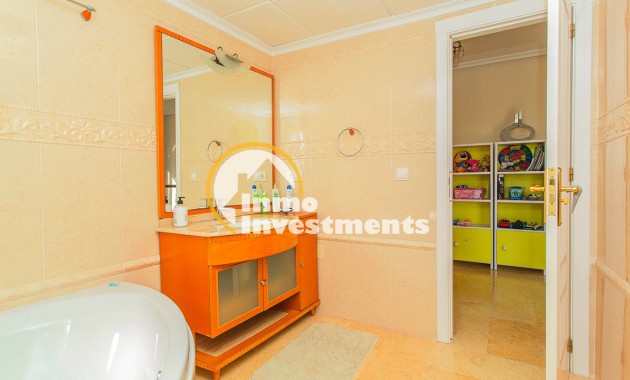 Resale - Villa - Torrevieja - Torrelamata