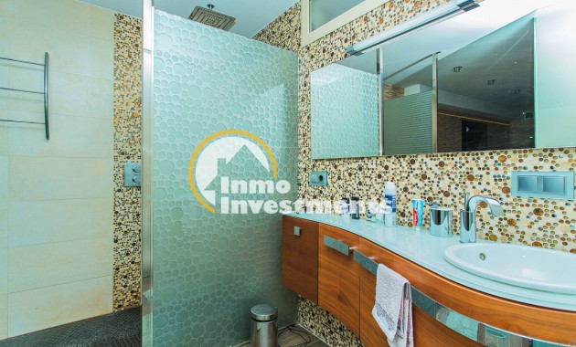 Resale - Villa - Torrevieja - Torrelamata