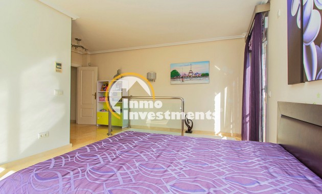 Resale - Villa - Torrevieja - Torrelamata