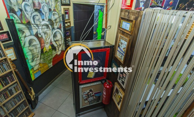 Resale - Commercial - Torrevieja - Habaneras