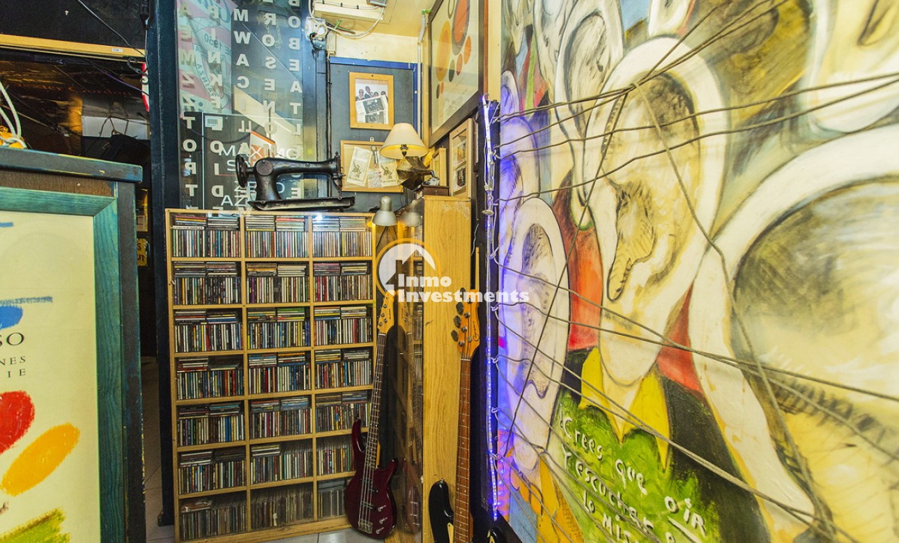 Resale - Commercial - Torrevieja - Habaneras