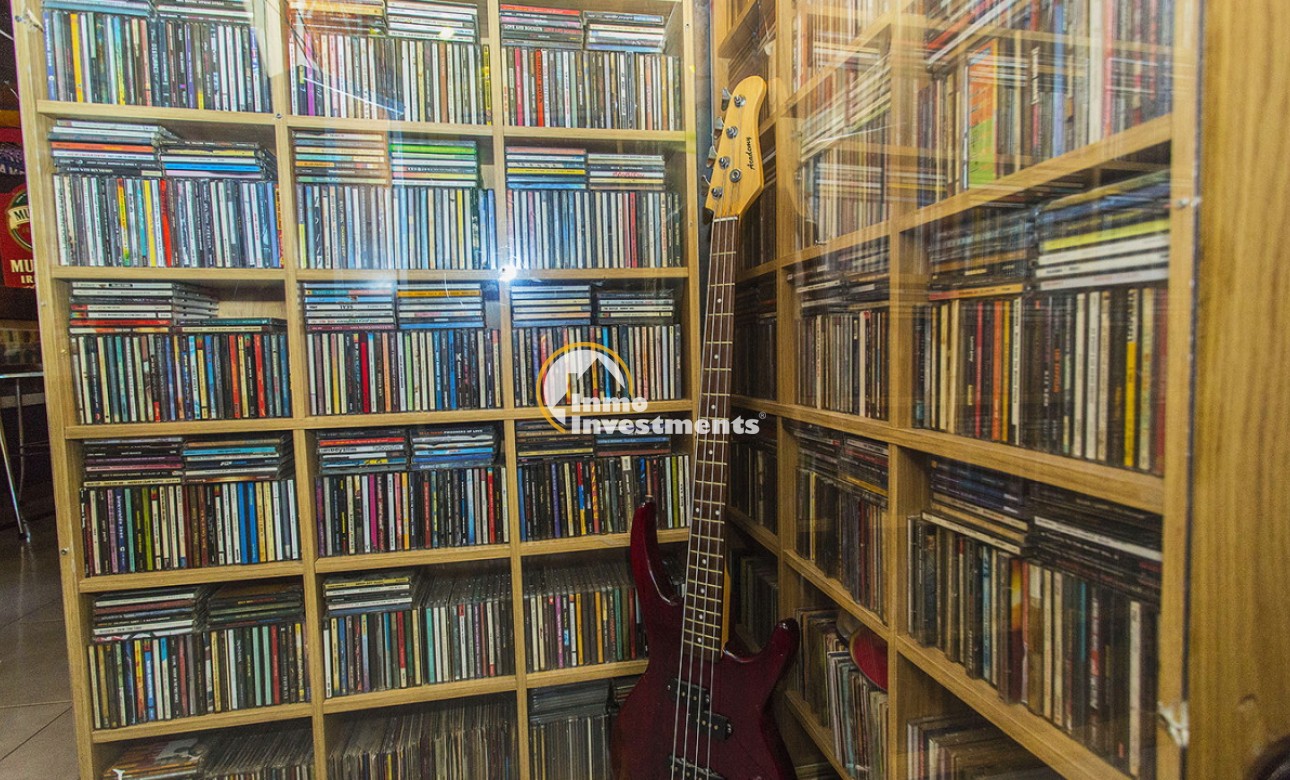 Resale - Commercial - Torrevieja - Habaneras