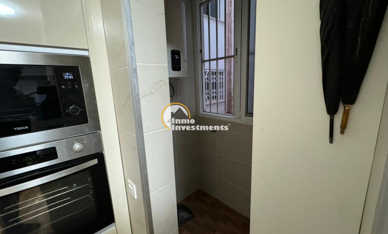 Resale - Apartment - Torrevieja - La Mata