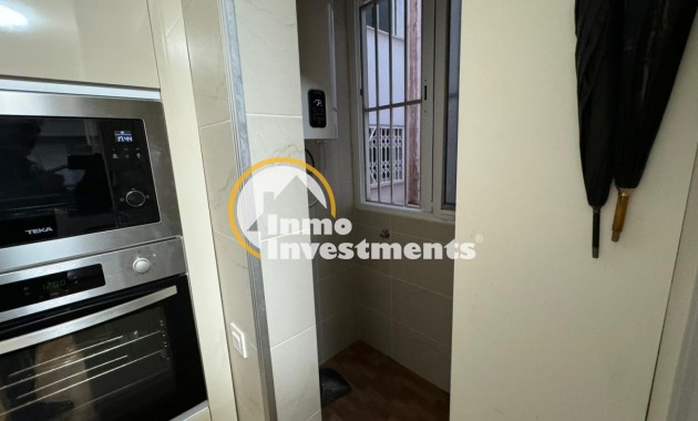 Resale - Apartment - Torrevieja - La Mata