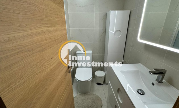 Resale - Apartment - Torrevieja - La Mata