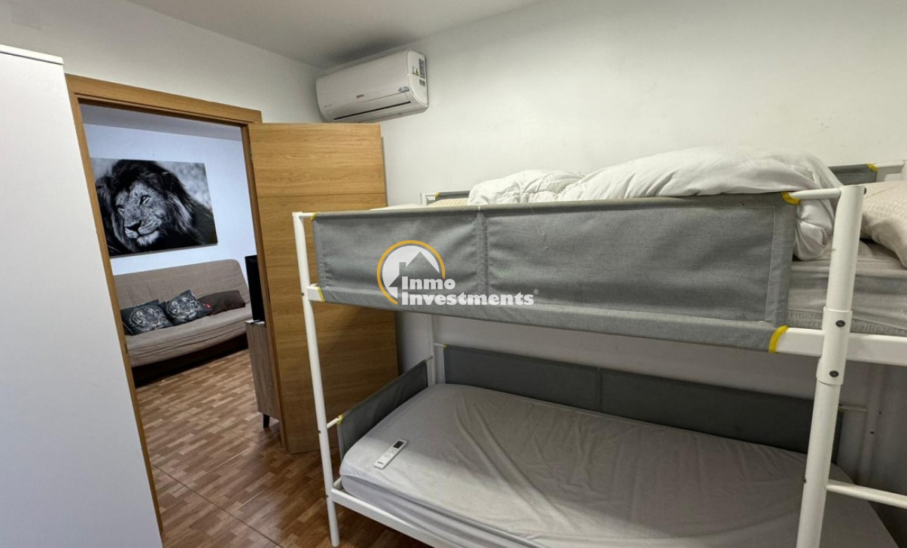 Resale - Apartment - Torrevieja - La Mata