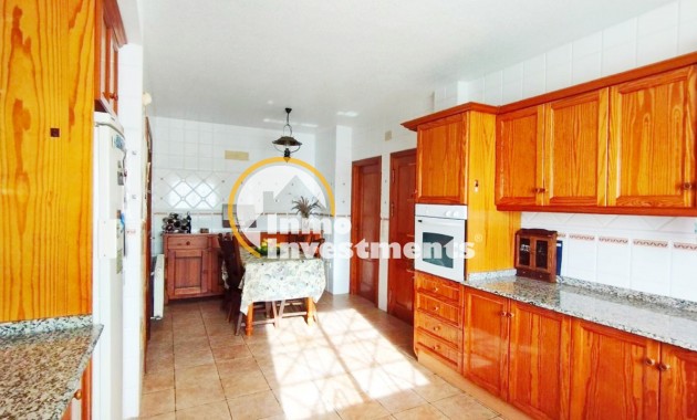 Resale - Villa - Torrevieja - La Torreta