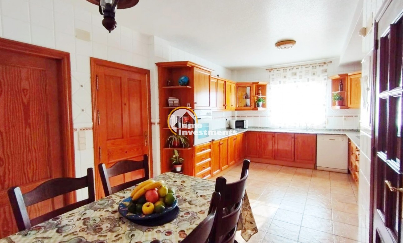 Resale - Villa - Torrevieja - La Torreta