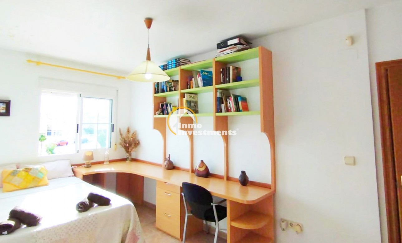 Resale - Villa - Torrevieja - La Torreta